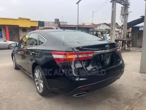 Toyota Avalon 2016 Black