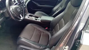 Honda Accord LX (1.5L 4cyl Turbo CVT) 2019 Gray