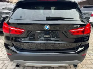 BMW X1 xDrive28i AWD 2017 Black