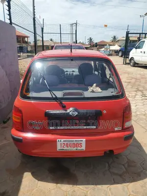 Nissan Micra 2005 Red
