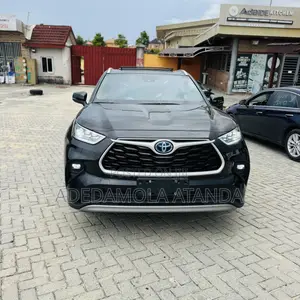 Toyota Highlander 2024 Black