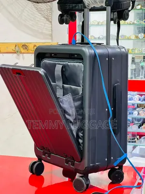 Hand Luggage (20") Carry-on Traveling Boxes