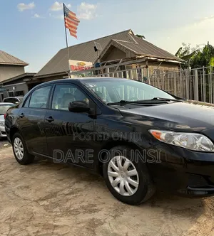 Toyota Corolla LE 4dr Sedan (1.8L 4cyl 4A) 2010 Black