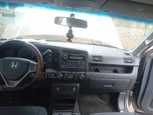 Honda Ridgeline 2009 Gold