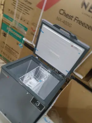 Scanfrost Sfl151 Deep Freezer With Secure Lock System