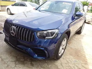 Mercedes-Benz GLC-Class 2017 Blue