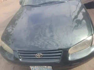 Toyota Camry Automatic 1999 Green