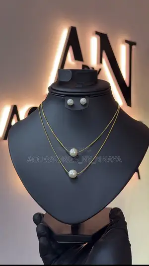 Luxury Gold Pearl Necklace Set for Women