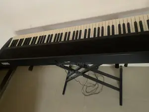 Keyboard /Piano With Stand