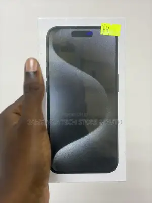 New Apple iPhone 15 Pro Max 256 GB Black