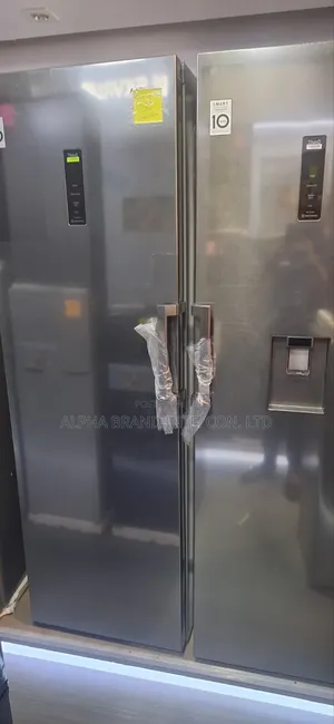 Lg Built in Fridge Freezer