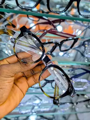High Quality Luxury Gucci Frame Glasses