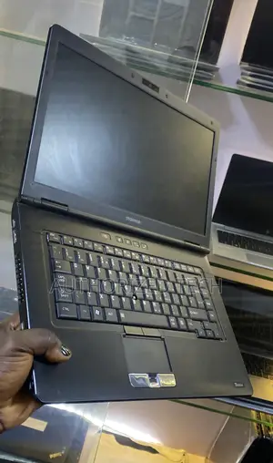 Laptop Toshiba Tecra A11 4GB Intel Core i3 HDD 320GB