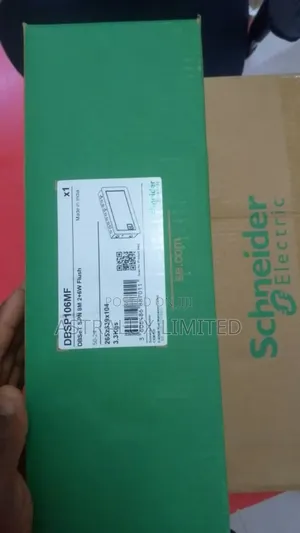 Schneider D4 3phase Distribution Board