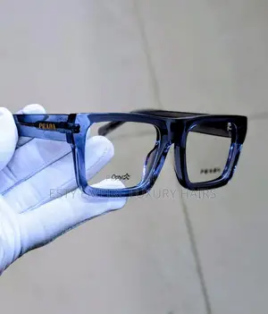 High Quality Luxury Prada Glasses