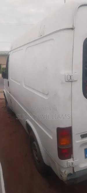 Ford Transit 2004 White