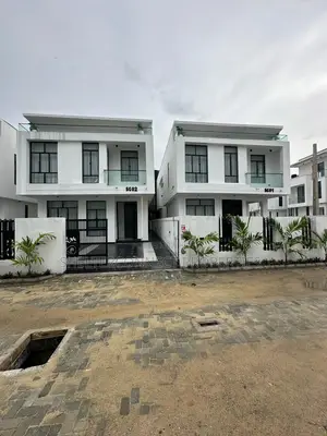 5bdrm Duplex in Dafodil Estate for rent