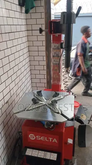 Tire Changer Machine
