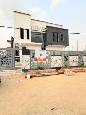 4bdrm Duplex in Mende for sale