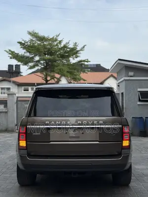Land Rover Range Rover Vogue 2014 Gold