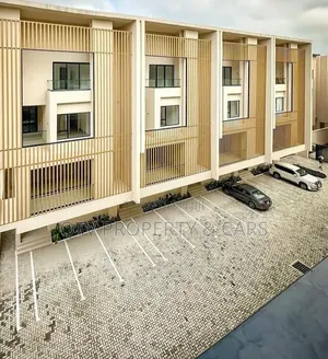 5bdrm Townhouse/Terrace in Banana Island for sale