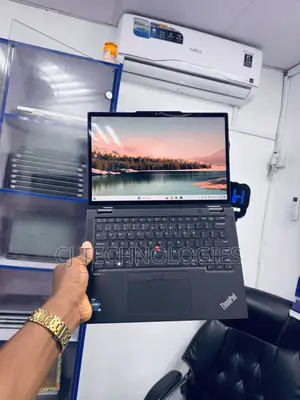 Laptop Lenovo ThinkPad X13 Gen 4 16GB Intel Core i7 SSD 512GB