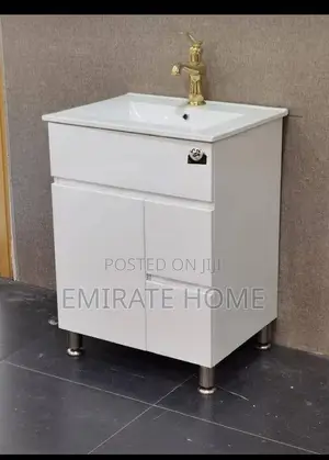 Single Cabinets With Plan Mirror