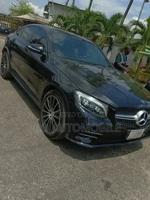 Mercedes-Benz GLC-Class 2019 Black