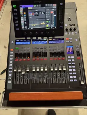 Behringer Wing Compact Digital Mixer