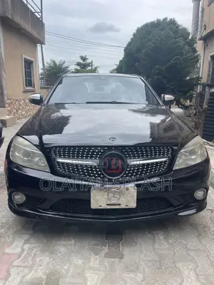 Mercedes-Benz C350 2010 Black