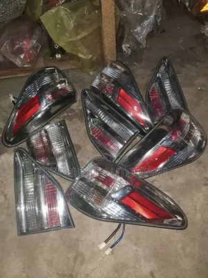 Backlights Lexus Rx 350 2011 Complete Back Tokunbo Available