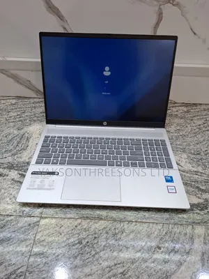 Laptop HP Pavilion 15 16GB Intel Core Ultra 5 SSD 1T