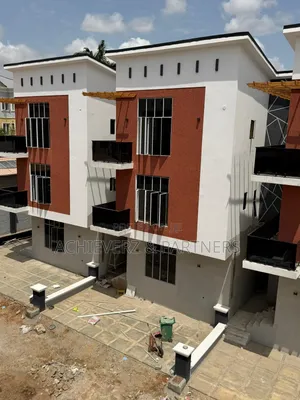 4bdrm Duplex in Utako for sale