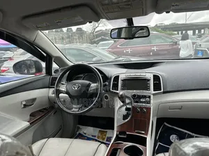 Toyota Venza 2009 Maroon