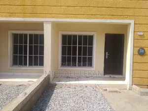 2 Bedroom Semi Detached and Fully Detached Bungalow