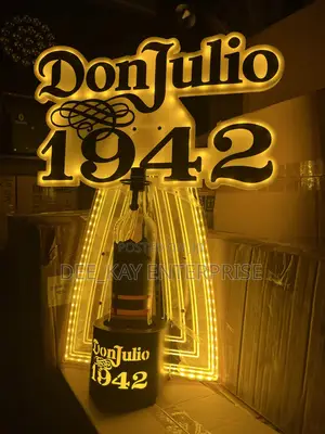 Don Julio Champagne/ Drink Carrier