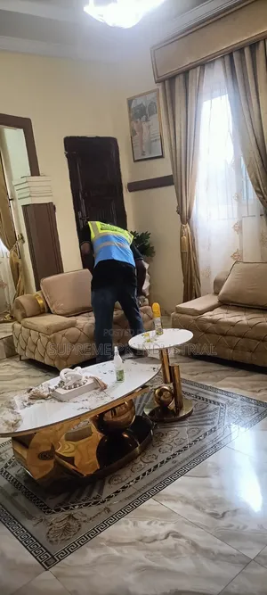 Supreme Cleaning Company