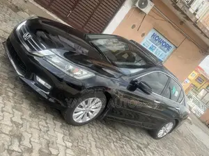 Honda Accord EX-L V-6 4dr Sedan w/Navigation (3.5L 6cyl 6A) 2014 Black