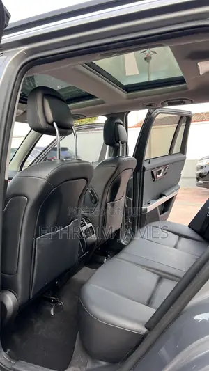 Mercedes-Benz GLK-Class 350 4MATIC 2013 Gray