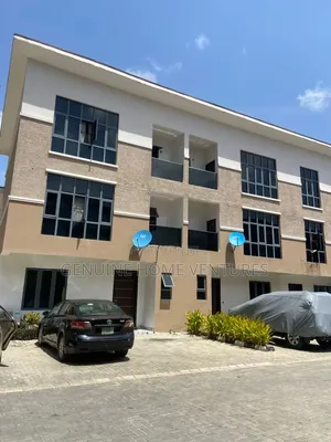 3bdrm Townhouse/Terrace in Ikoyi for sale