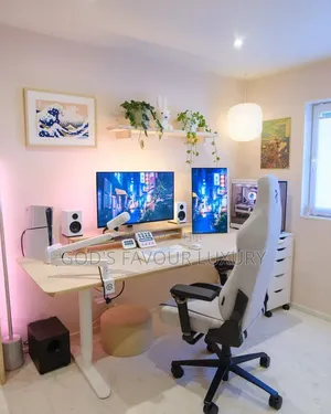 Motorised Adjustable Height Gaming Desk and Racing Stayed Gaming Chair