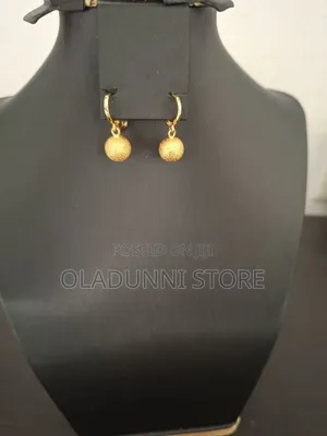 Simply Plated Earring