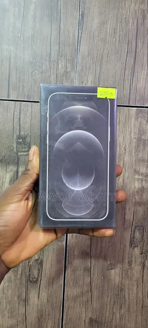 New Apple iPhone 12 Pro 256 GB Gold