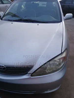 Toyota Camry 2005 Silver