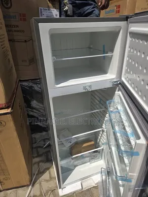 Euronet 258l Ac/Dc Solar Refrigerator