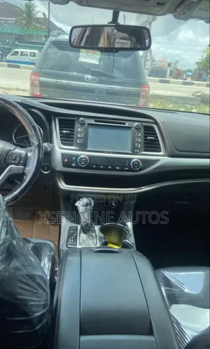 Toyota Highlander 2015 Burgundy