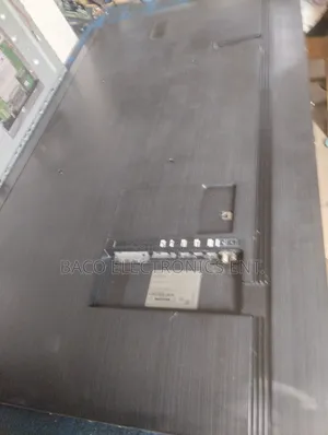 Samsung 60 Inche Full Smart Tv Screen Fault