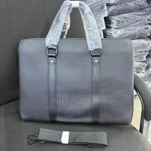 Quality Designer Briefcase | Spacious Multi-Compartment With Inner Zip