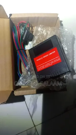 GPS Tracker and Speed Limiter Installation