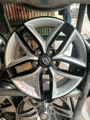 17inche Rim Kia Forte 2010